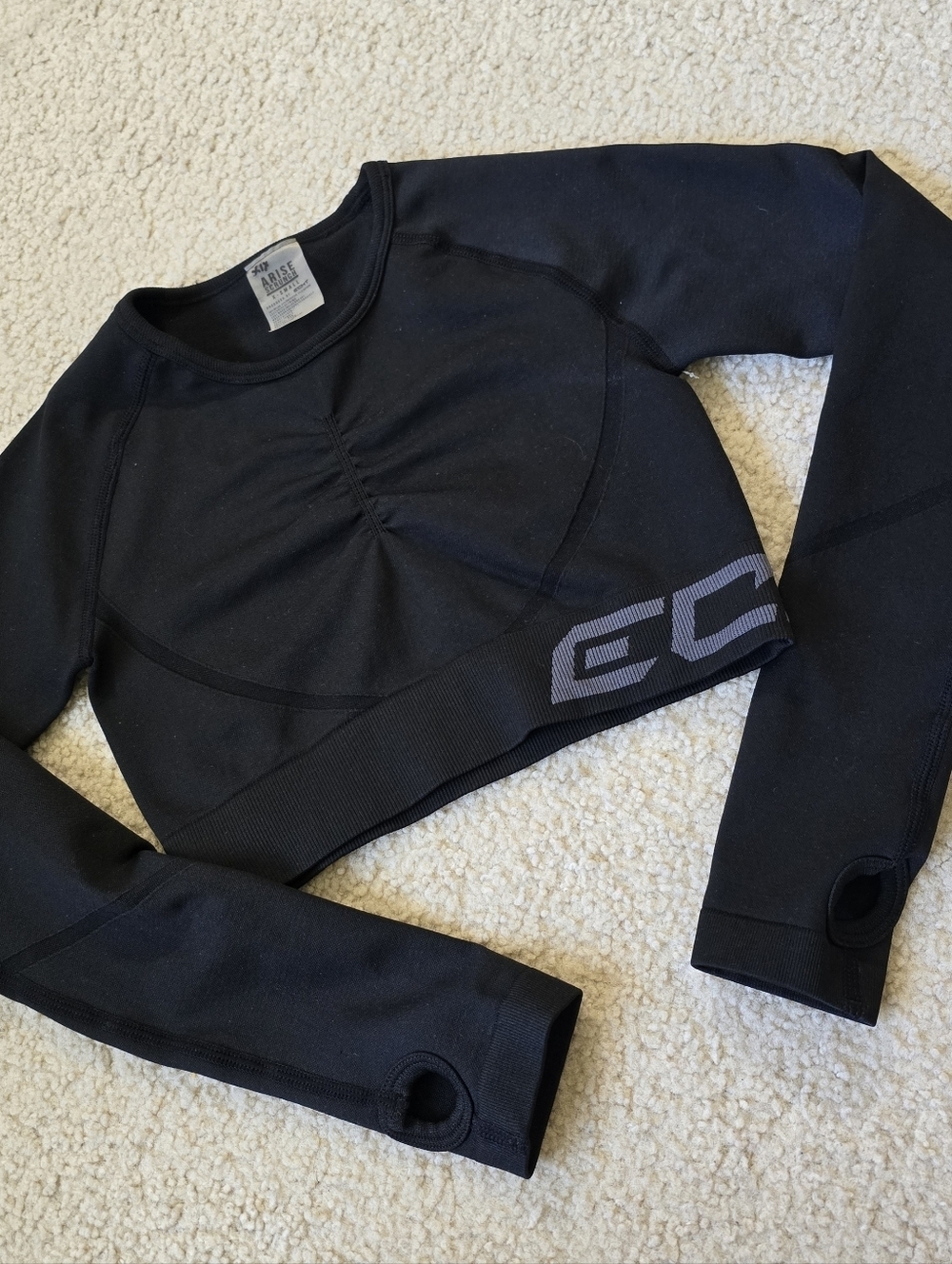 ECHT Arise Scrunch Cropped Compression Long Sleeve Athletic Top